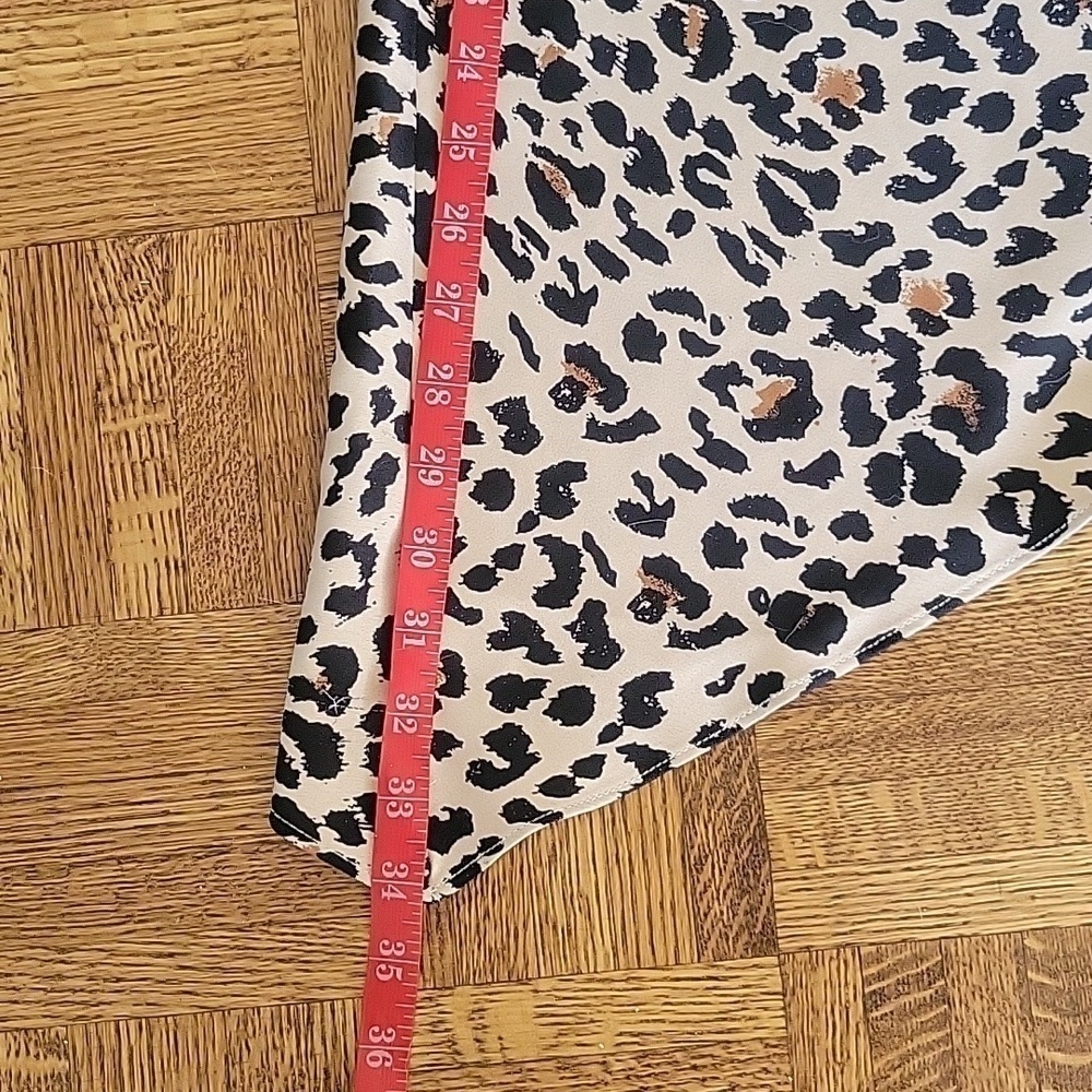 Dynamite Asymetrical Midi Skirt - Picture 10 of 10